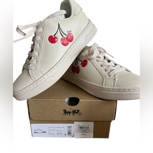 NWT! COACH High Line Cherry Sneaker